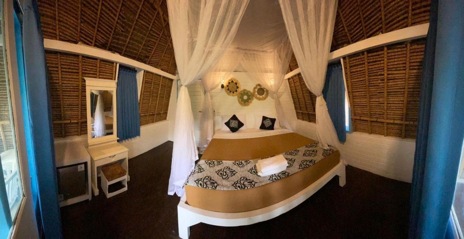 A_One House Hotel Lembongan Exterior foto