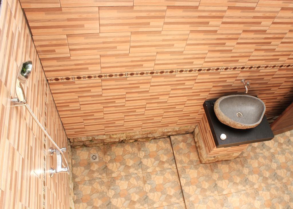 A_One House Hotel Lembongan Exterior foto